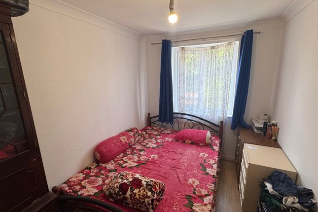 Flat 4 Holly Lodge, 150, Norwood Road, Southall photo 2