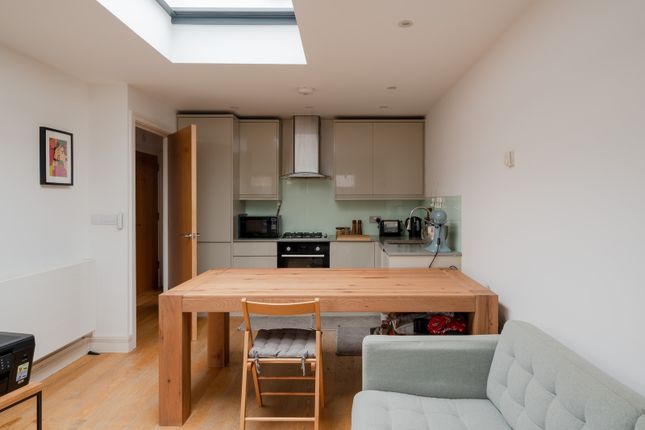 2C, Selborne Road, London photo 4