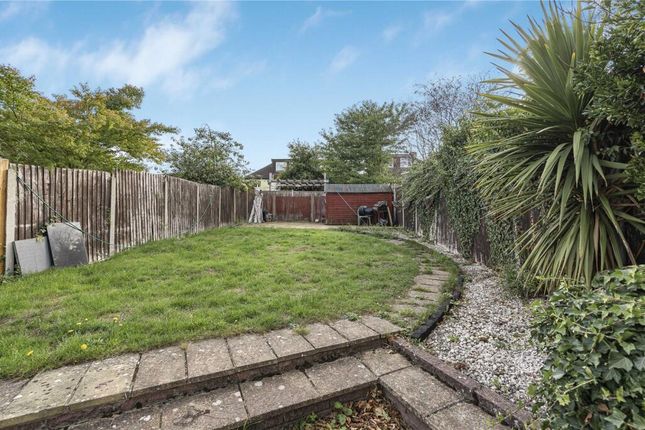 163, Waverley Avenue, Twickenham photo 4