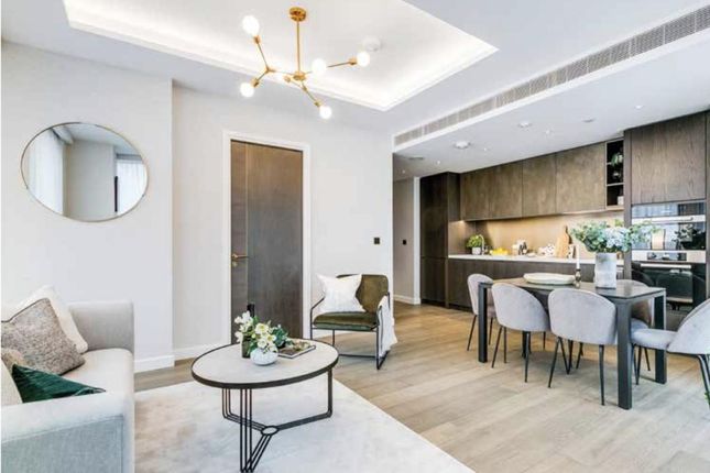 Flat for sale in Carnation Way, London