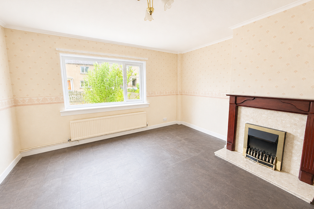 15, Younger Place, Beattock photo 4