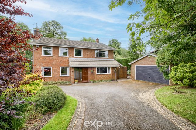 Thumbnail Detached house for sale in Pinfield Drive, Barnt Green