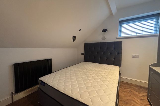 90A, Salisbury Road, Cardiff photo 5