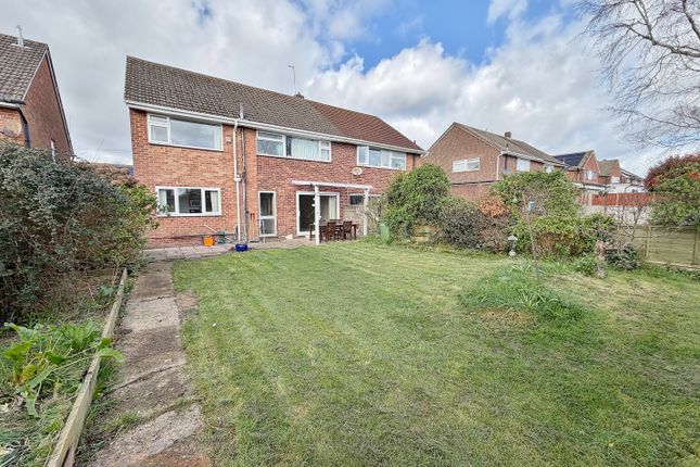6, Wakefield Avenue, Fareham photo 2
