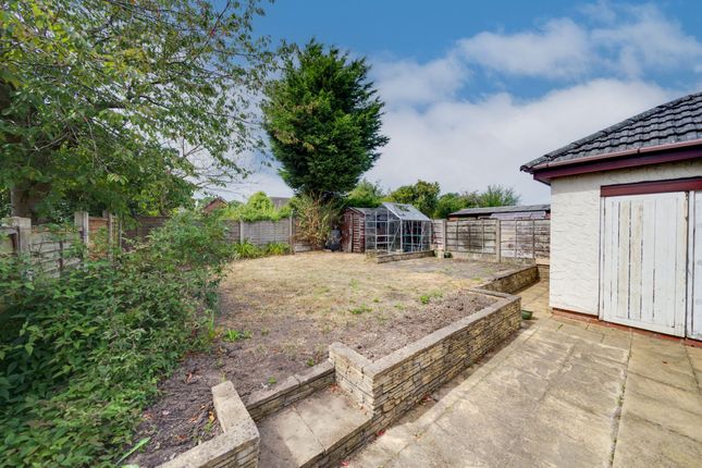 44 Tidnock Avenue, Congleton photo 3
