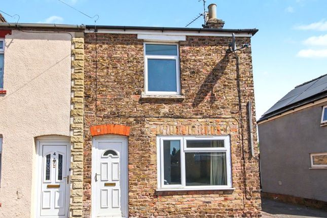 3-bed house on 2, Queen Street, Spalding, £35,000