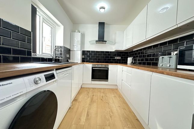 76 Holt Road, Liverpool photo 3