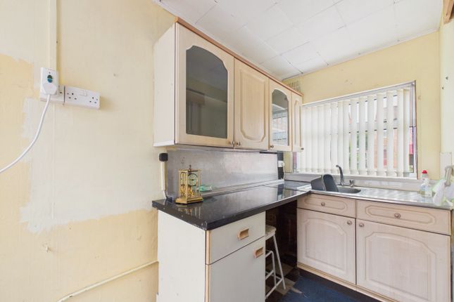 16, Plantation Drive, North Ferriby photo 2