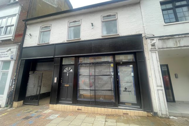 Thumbnail Retail premises to let in High Town Road, Luton