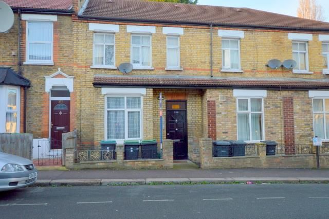Detached house to rent in Greyhound Road, Tottenham, London