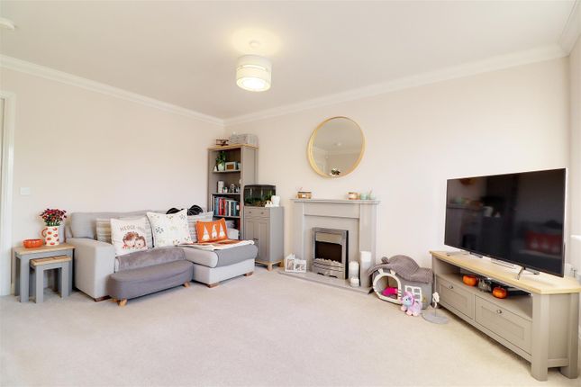 4, Beaumont Drive,, Beverley photo 3