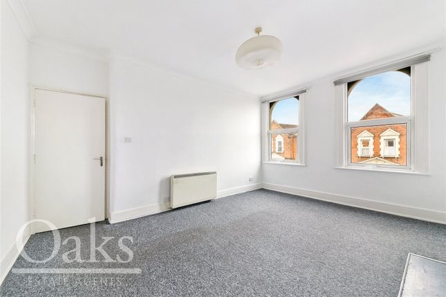Flat for sale in Station Rise, London
