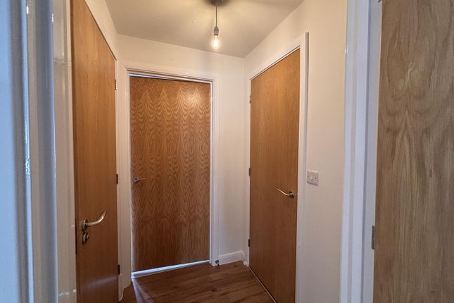 19 Maris Lane, Leicester photo 5