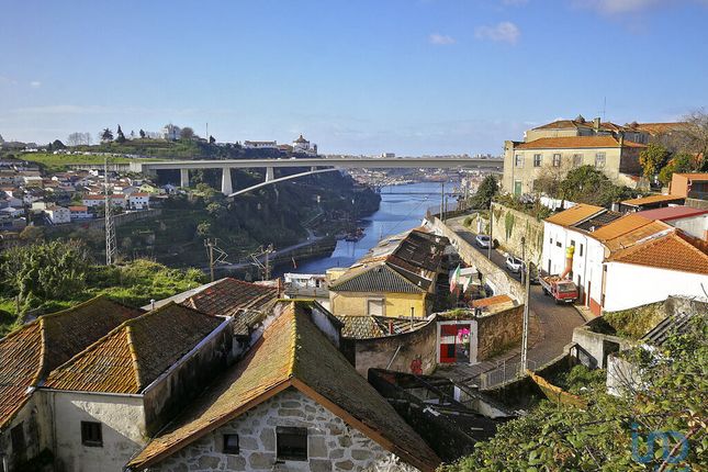 Thumbnail Block of flats for sale in Bonfim, Porto, Portugal