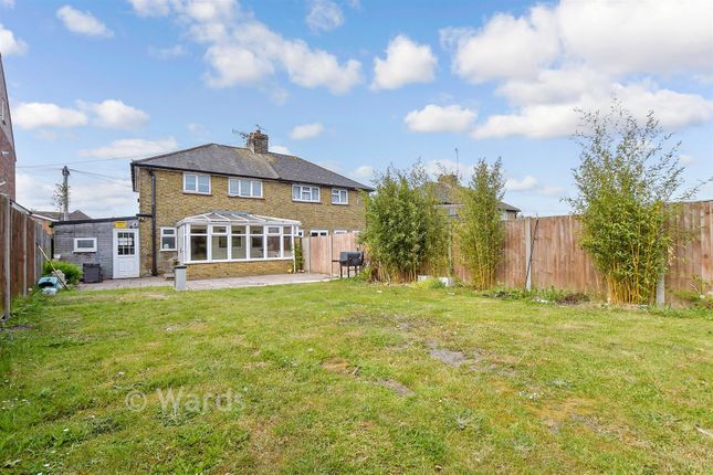 16, Aylesford Place, Ashford photo 3
