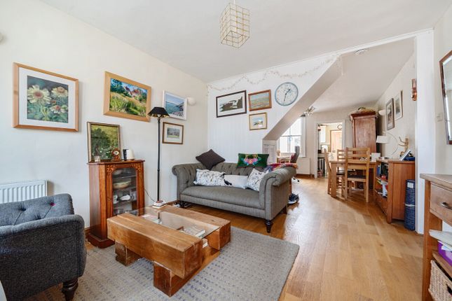 End terrace house for sale in Puller Road, Barnet