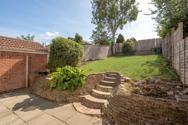 4 Edward Road, Leicester photo 4