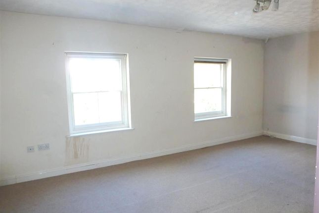 Flat 1, 33, Station Street, Swaffham photo 2