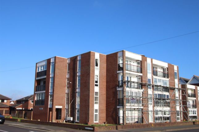 Flat for sale in Freshwater Court, Marine Parade West, Lee-On-The-Solent