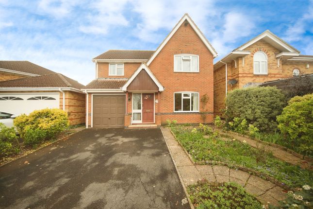 Detached house for sale in Farriers Green, Monkton Heathfield, Taunton