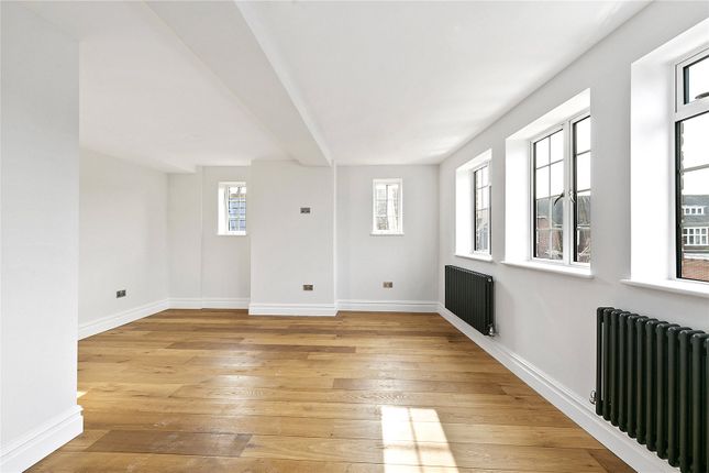 Flat for sale in Friars Lane, Richmond