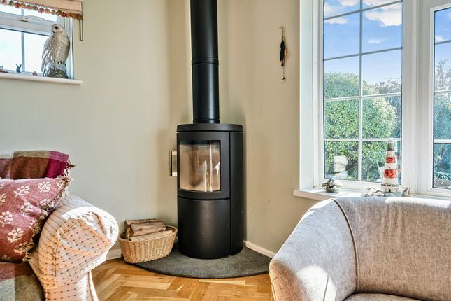 5 Church Road, Chichester photo 4