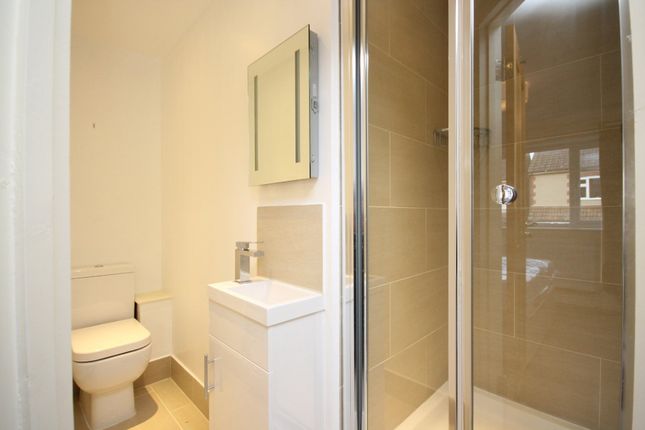 Room 2 En-Suite