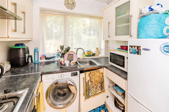 33A,, Gainsford Road, Hampshire photo 3