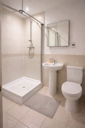 Domus Court , Fortune Avenue, Edgware photo 2