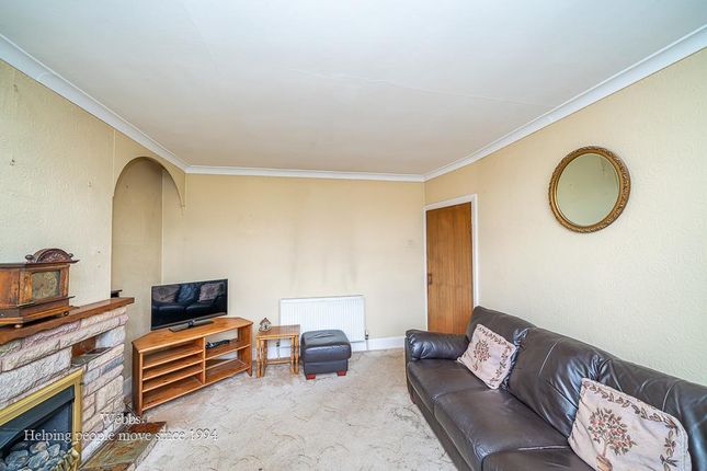 145, Brownhills Road, Cannock photo 4
