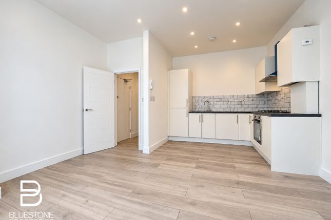 Flat B, 197, Portland Road, Norwood photo 3