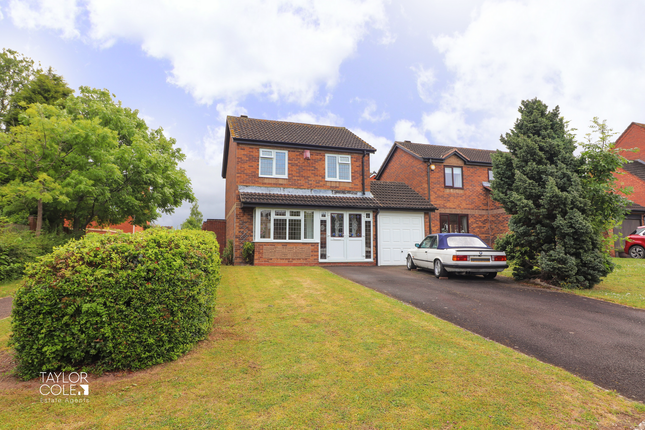 Thumbnail Detached house for sale in Middlesmoor, Wilnecote, Tamworth