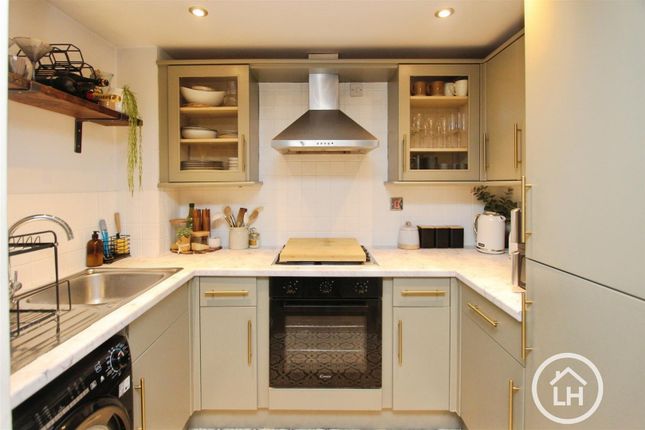 Flat 7, The Oast House, London Road, Sittingbourne photo 2