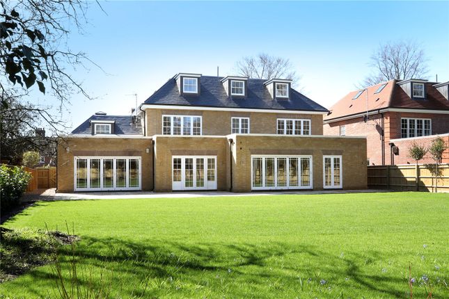 Thumbnail Detached house to rent in Gregories Road, Beaconsfield, Buckinghamshire