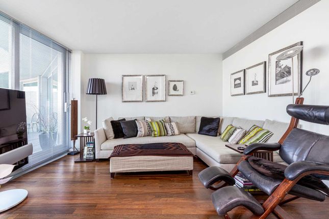 Flat for sale in Albion Riverside, Battersea