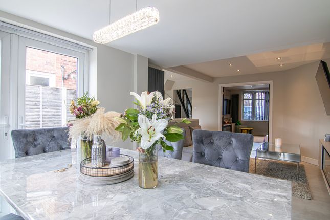 37 Maple Avenue, Leicester photo 4