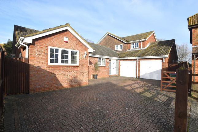 Detached house for sale in Richmond Drive, New Romney
