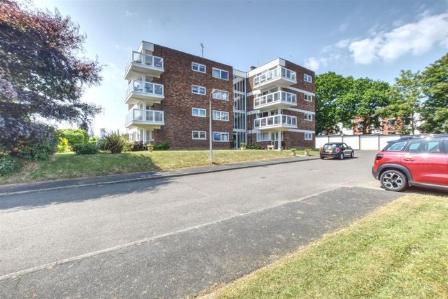 Flat for sale in Barnhorn Road, Bexhill-On-Sea