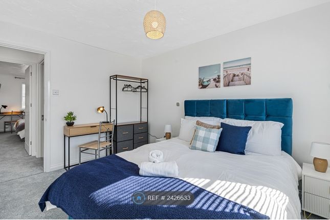 Bedroom 3 Can Sleep Two Or Two Single Beds