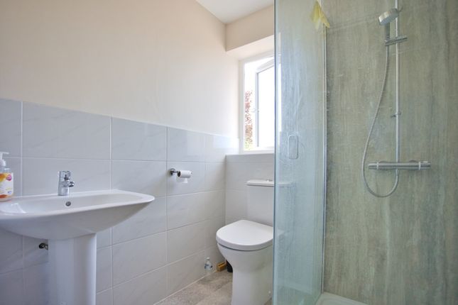 21a, Bewsbury Crescent, Whitfield photo 4