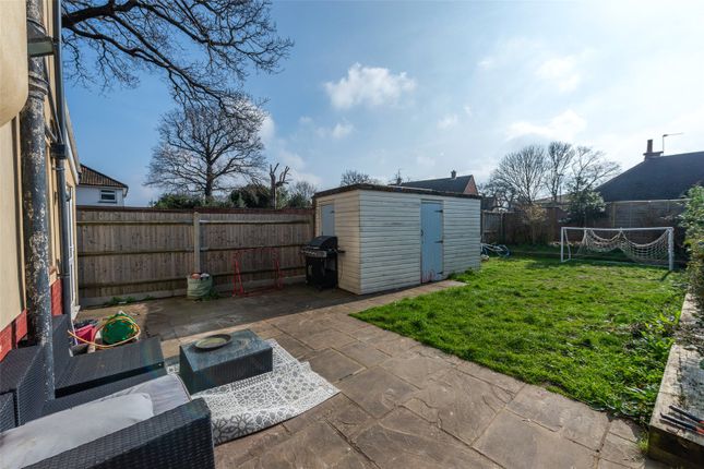 Semi-detached house for sale in Martens Avenue, Bexleyheath, Kent