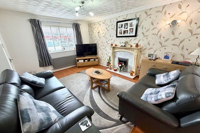 4, Shillingford Road, Bolton photo 2