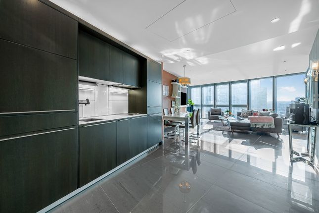 1,Apartment 172, St. George Wharf, London photo 2
