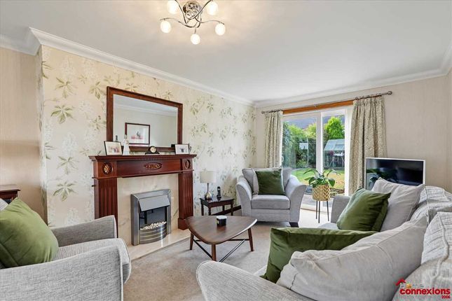 42, Chalmers Drive, Murray, EAST KILBRIDE photo 2