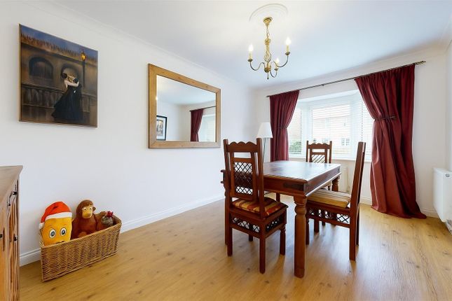 7, Ireland Close, Milton Keynes photo 4
