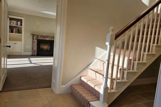 Seagram House, Warminster photo 4