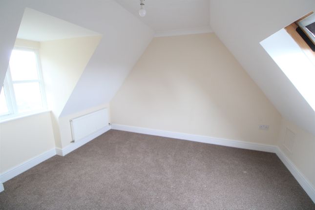 Semi-detached house to rent in Elmstead Road, Colchester