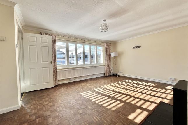 2, Smugglers Way, Fairlight photo 3