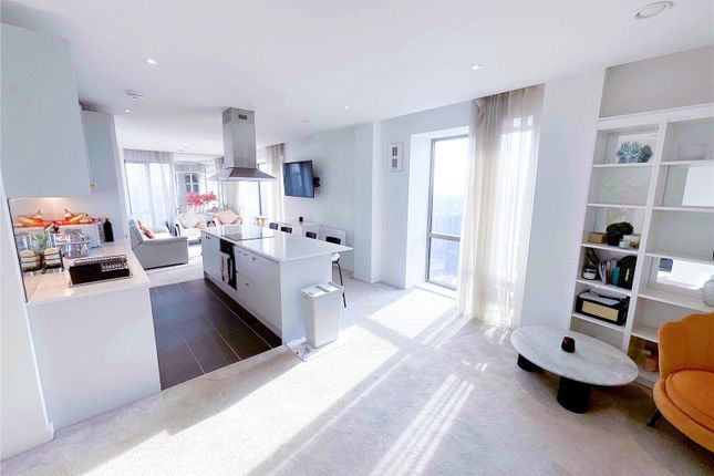 1608, Local Crescent, Salford photo 2