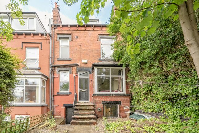 2-bed house on 15, Knowle Road, Leeds, £140,000